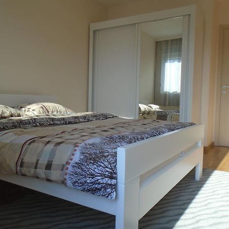 Fantastic Brand New Apartment 波德戈里察 外观 照片